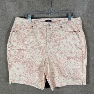 NYDJ Ella Jean Shorts Women 18W Peach Leopard‎ Floral Print Lift Tuck Denim